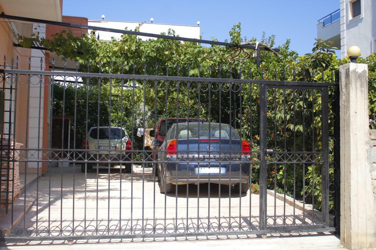 Villa Mihal Apartments Ksamil Exteriér fotografie
